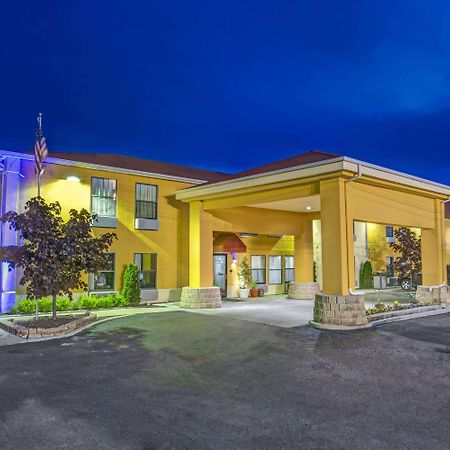 Days Inn By Wyndham Great Lakes Naval Base North Chicago Exterior foto